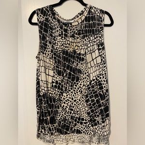 Vince animal print lightweight tunic top size L